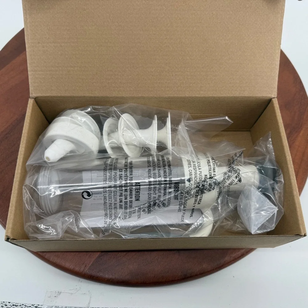 Pampered Chef Easy Accent Decorator 100260 NIB Sealed Icing Piping Pump 6 Tips